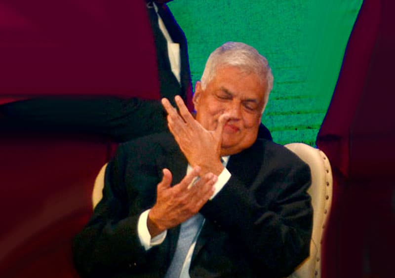 ටොයියන්ව ගොඩදාන අලුත් ටොයියනායක කවුරුද? | අජිත් පැරකුම් ජයසිංහ