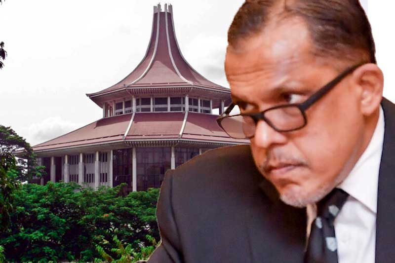 නීතිපති පාරින්ද රණසිංහ ගැන වාදයක් ! - විවාදාත්මක මත තුනක් !!