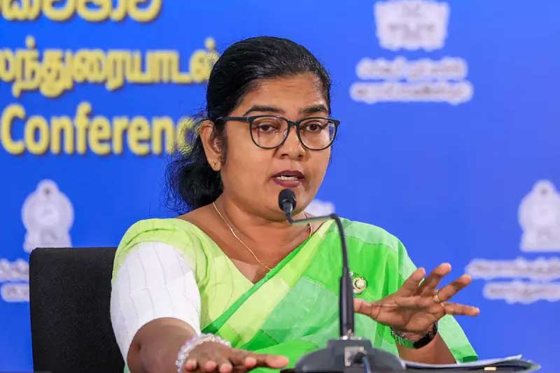 මැතිව්ස් A කණ්ඩායමේ එක්දින සංචිතයට කැඳවයි