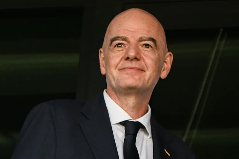 'ඉන්ෆන්ටීනෝ ඉවත් වනු!' රැල්ල ලක්ෂය පනී