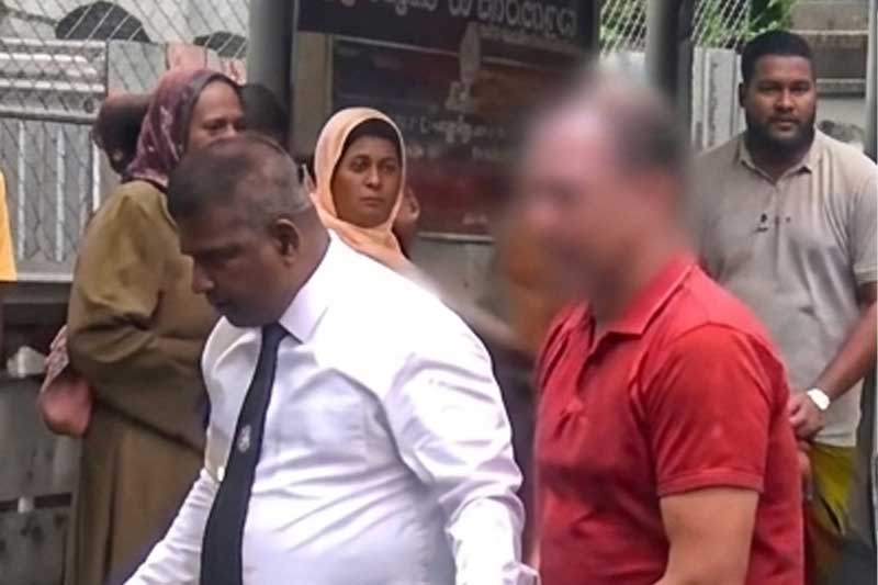 චීන ජාතිකයන්ගේ විදේශ ගමන් බලපත්ර අල්ලස: වැලිකඩ හිටපු OICට එරෙහිව දූෂණ විරෝධී පනතින් චෝදනා!