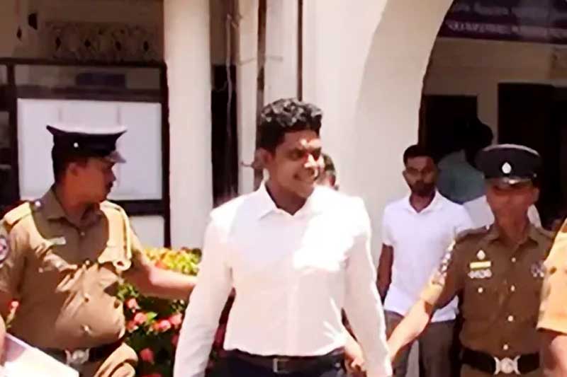 චීන ජාතිකයෙකුගේ කෝටි 2ක මුදල් කොල්ලය: හිටපු ඇමති ශාන්ත බණ්ඩාරගේ පුත් අනුජ ඇතුළු 5දෙනෙකුට දැඩි ඇප කොන්දේසි!