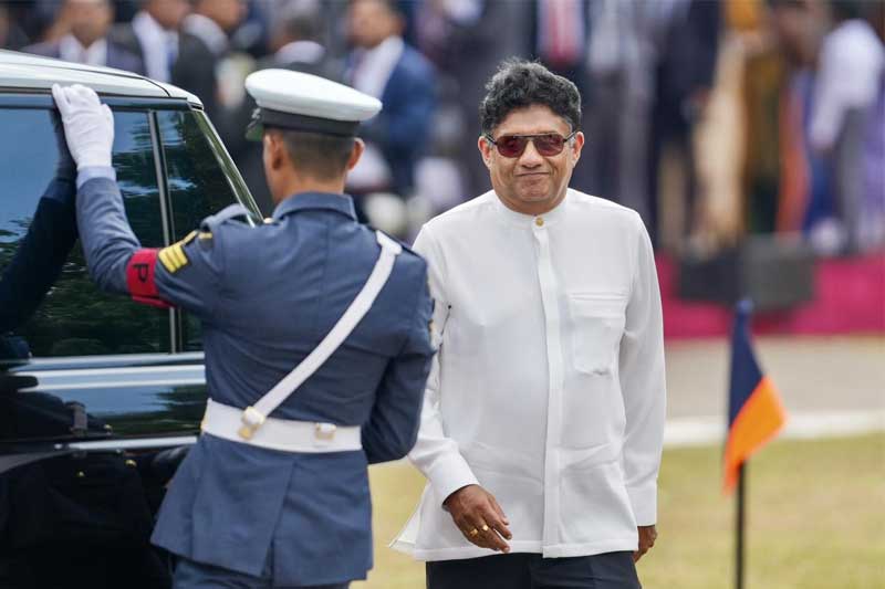 සජිත්ගේ දේශපාලන සතිය : ජී.එල්. ඇතුළු විපක්ෂයේ පක්ෂ නායකයින් පිරිසක් සජිත් හමුවෙයි