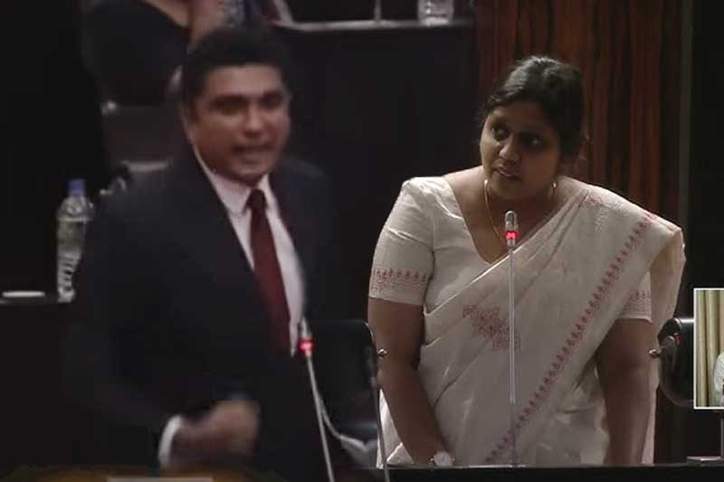 ඇත්තටම හරිනිිල අද කළේ බොරු ස්ත්රී-පුරුෂ සමාජභාවයක් | Uvindu Kurukulasuriya
