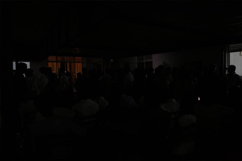 අධිකරණ ශාලාවේ විදුලිය විසන්ධි වේ - රනිල්ට ඇප දෙන නොදෙන තීන්දුව තවත් කල් යයි