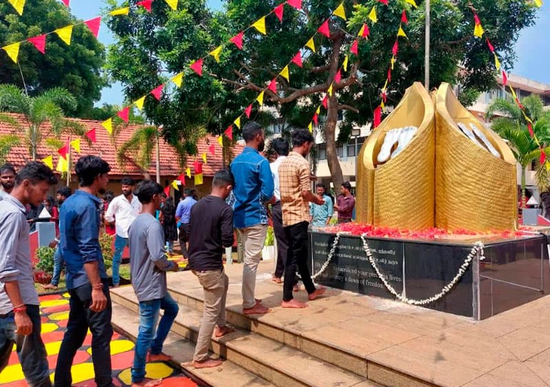 දෙමළ මහවිරු සැමරුම් සතිය යාපනයේ ඉහලින් ඇරඹේ