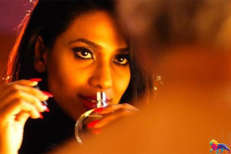 හඳගම සමඟ ලිංගිකත්වය දාර්ශනික කිරීම