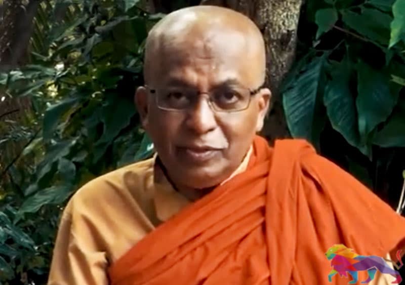 'බුදුන් වහන්සේගේ පිළියම පිරිත් නූල්, පිරිත් පැන් නොවේ' - ගල්කන්දේ ධම්මානන්ද හිමි