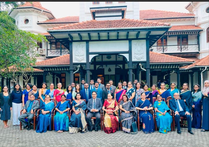 කොළඹ නීති පීඨය වජ්ර් ජයන්ති සැමරුම දෙසැ. 3-4