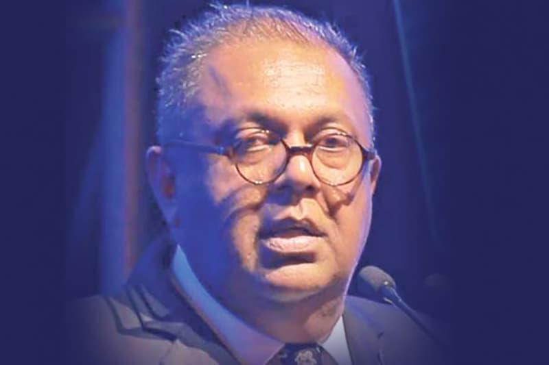 මංගල යෝජනා : 'නව ව්යවස්ථාව හදන දර්ශනය ප්රජාතන්ත්ර විරෝධීයි' - වික්ටර් අයිවන්