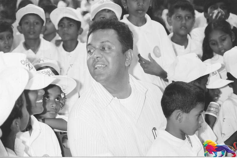 'වඳින්න එපා' මංගල කරුණක් !