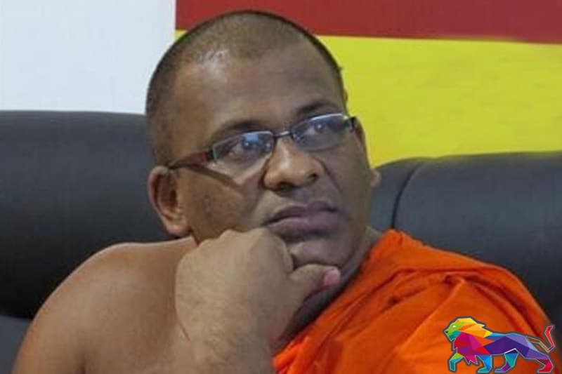 ''හිමියනි..ජනපති තරගෙට වඩිනු මැන..අපි මග බලාගෙන.''.