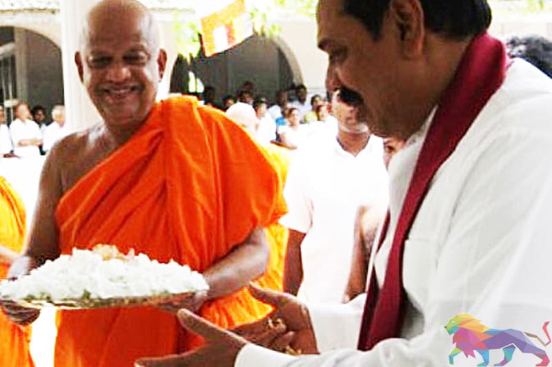 මංගලට හා රාජිතට 'තහනමක් පැනවු හිමිනම ළමා අපචාරකයෙක් !