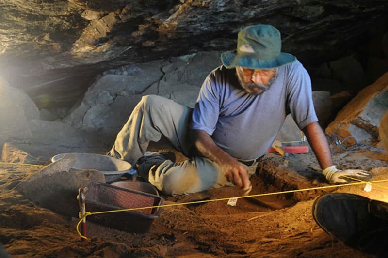 බොරු කියන මහාචාර්යවරයෙකු හමු විය : 'සෝමදේවගේ “ස්වදේශික” අණ්ඩර දෙමළය' - කුසල් පෙරේරා