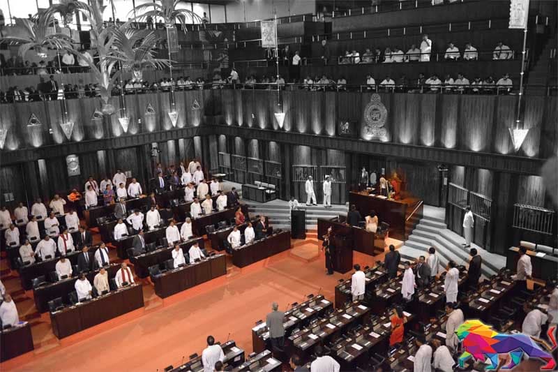 පාර්ලිමේන්තුවේ බත් බැලයන් සහ රාජ්ය සේවය නපුංසක හැසිරීම - නීතිඥ චන්ද්රසිරි සෙනෙවිරත්න
