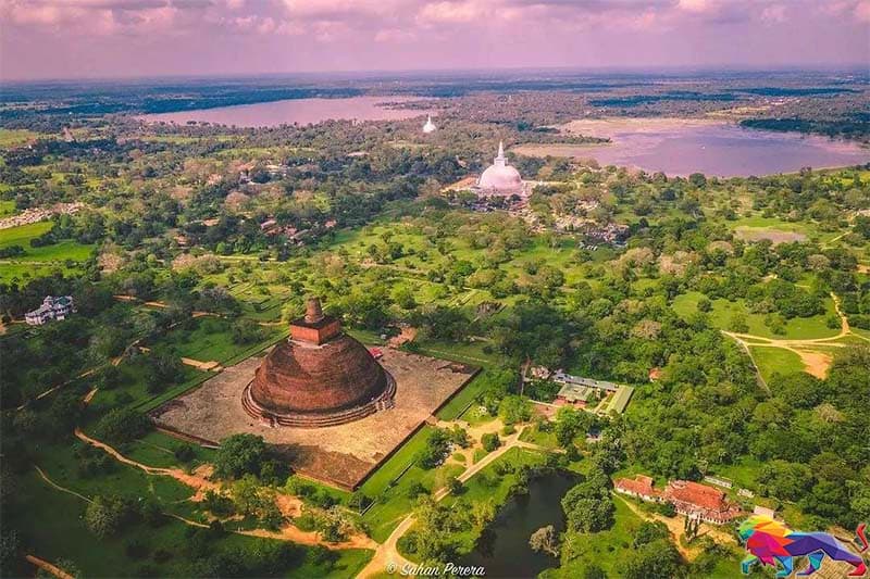 නැගෙනහිර ද්වාරය (වායාම 53) - සුජිත් අක්කරවත්ත