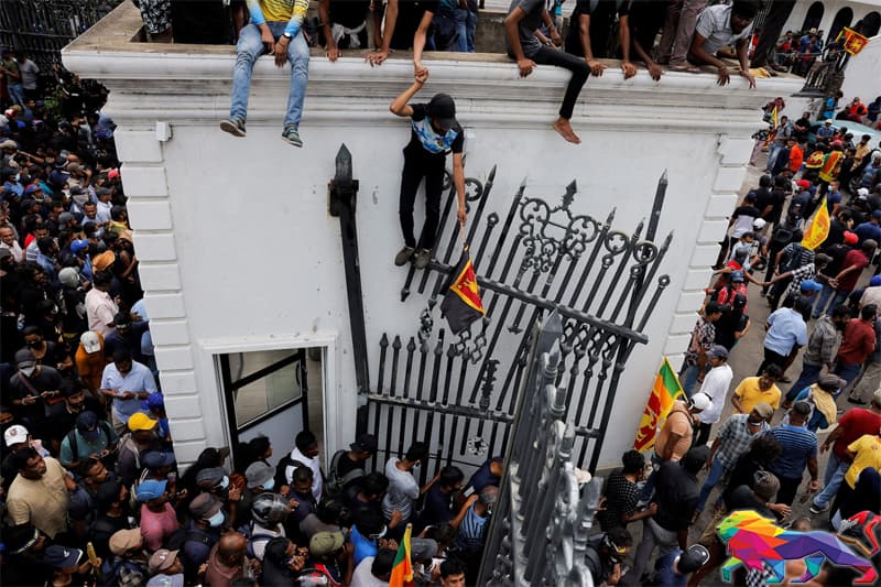 අරගලයට පසු වදනක් - (අරවින්ද හෙට්ටිආරච්චි)