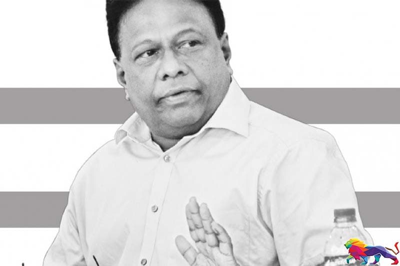 ඩලස් ඉල්ලා අස්වෙයි !
