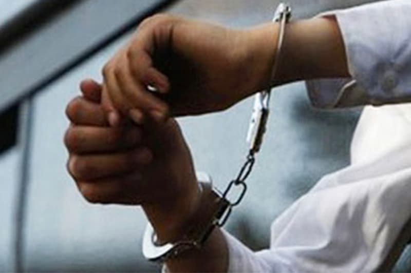 දරුවන්ට වදහිංසා කළ විදුහල්පතිනිය සහ පොලිසියේ 2ක් රිමාන්ඩ්