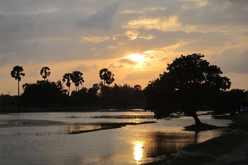 උතුරටම ගලාපන් කනගරායන් ආරු...!