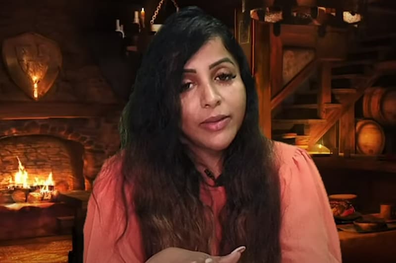 අඩියෙන් අඩියට බියුටි සැලෝන් තිබුනට කාන්තාවගේ ඔළු හදන්න තැනක් නෑ - වෛද්ය තක්ෂිලා වෙල්ගමගේ (වීඩියෝ)