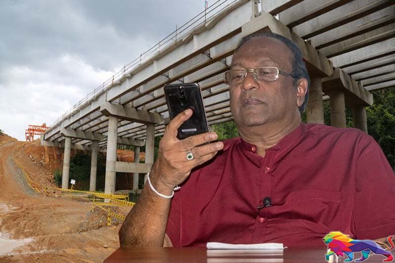 පොලිස් ඇමතිගේ ගෝලයෙක් නිධානයක් සොයා ගිහින් !