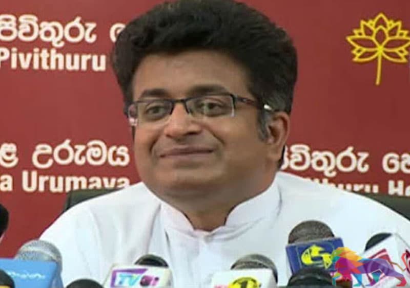 'ජනපතිගේ ධූර කාලයෙන් 10%ක් නාස්ති වුණා.''- උදය ගම්මන්පිල