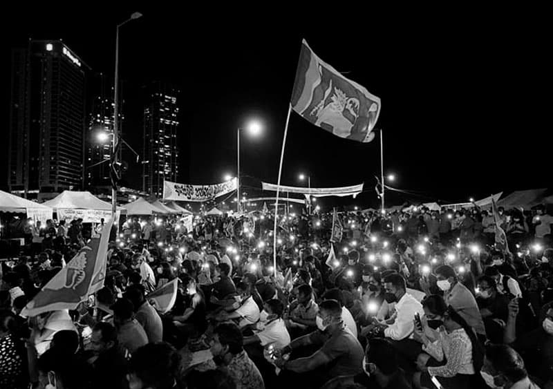 අරගලය තැනූ සරුංගලය - (ජයශ්රී ප්රියලාල්)
