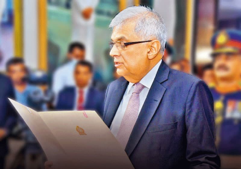 'අපේ ජීවිතේ වෙන කාටවත් ඩිසයින් කරන්න ඉඩ දෙන්න නරකයි' - චින්තන ධර්මදාස