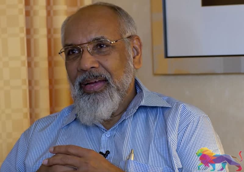 හමුදා පාලනයක අනතුර ගැන විග්නේශ්වරන් අනතුරු අඟවයි