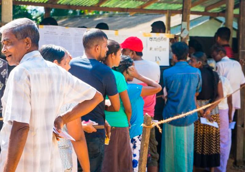 මැතිවරණවාදය තුළ ගිලිහෙන දෛනික ජීවිතයේ දේශපාලනය - (සුමිත් චාමින්ද)