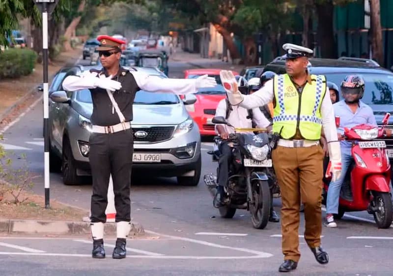 ආරක්ෂක වියදම් ගැන ආන්දෝලනය -(අජිත් පැරකුම් ජයසිංහ)