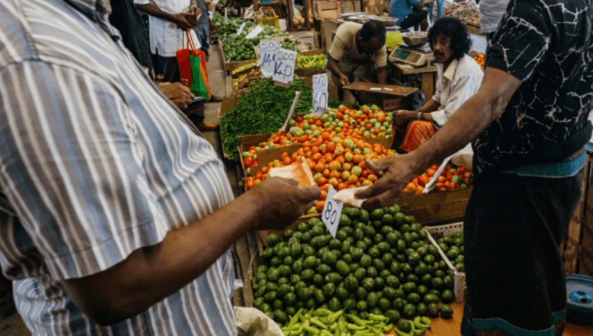 නව ලිබරල් මුදල් අවභාවිතයෙන් වින්දිත පොදුජන ආර්ථිකය