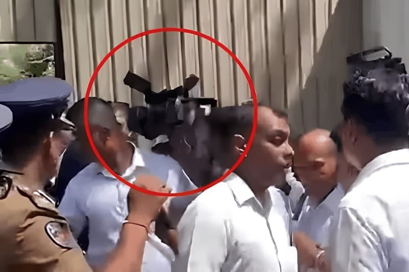 රනිල්ගේ ආරක්ෂකයාට පහරදුන් 'සිරස' කැමරා ශිල්පියාට පොලිස් ඇප