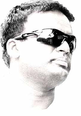 ආචාර්ය මහේෂ් හපුගොඩ