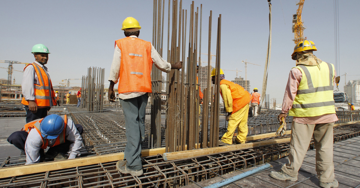 Foreign Workers Doha Photo by International Labour Organization ILO Apex Image via Flickr 86ec8802