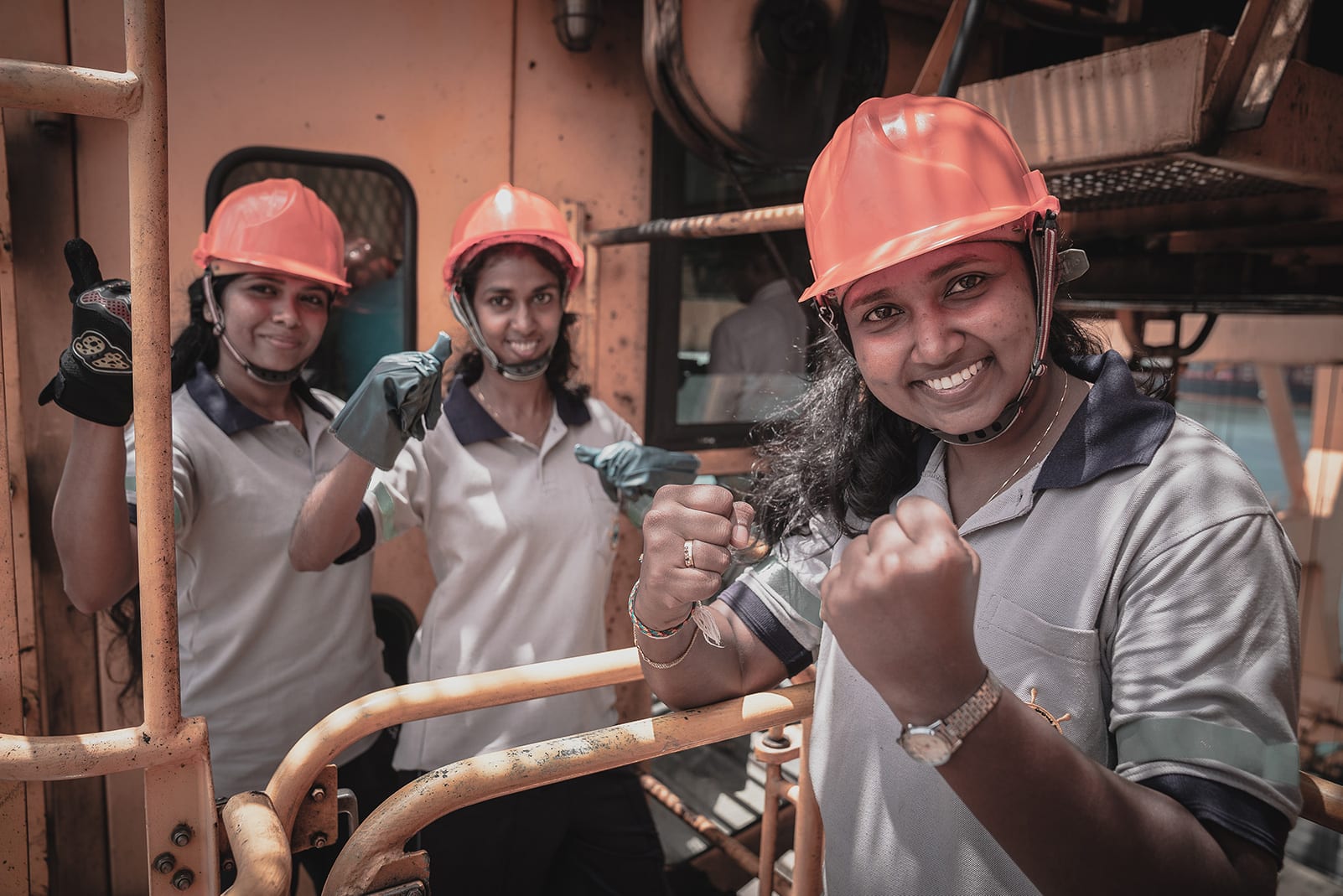 Sri Lanka.Women crane operators.Sean Stephen SC.2018.Larger size