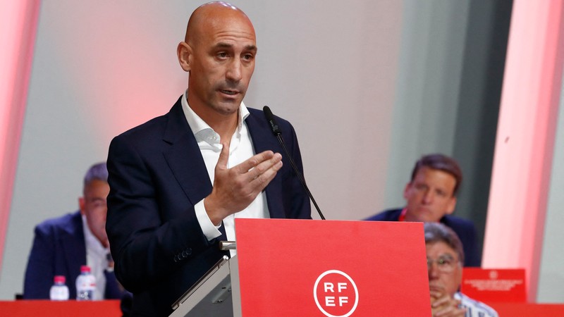 Luis Rubiales giving his speech as to why he won t be resigning on 25 August