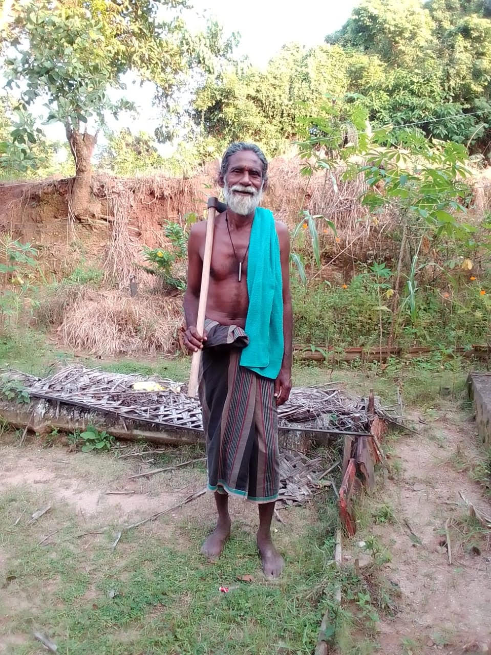 පොල්ලෙබැද්ද වැදි නායක ගුණවර්ධන ඇත්තෝ