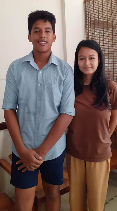ලිව් කී බෙන්ගේ මිනිපිරිය ලුමිනි සහ මුනුපුරු ලිසෝන්jpg
