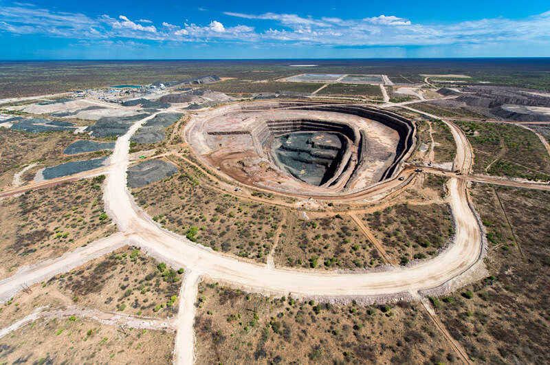karowe open pit med custom d6e1f44776426c37cd0d99bbf098aea488847a32