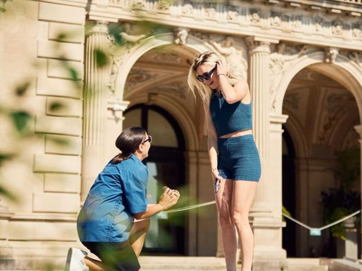 sam kerr proposing to kristie mewis