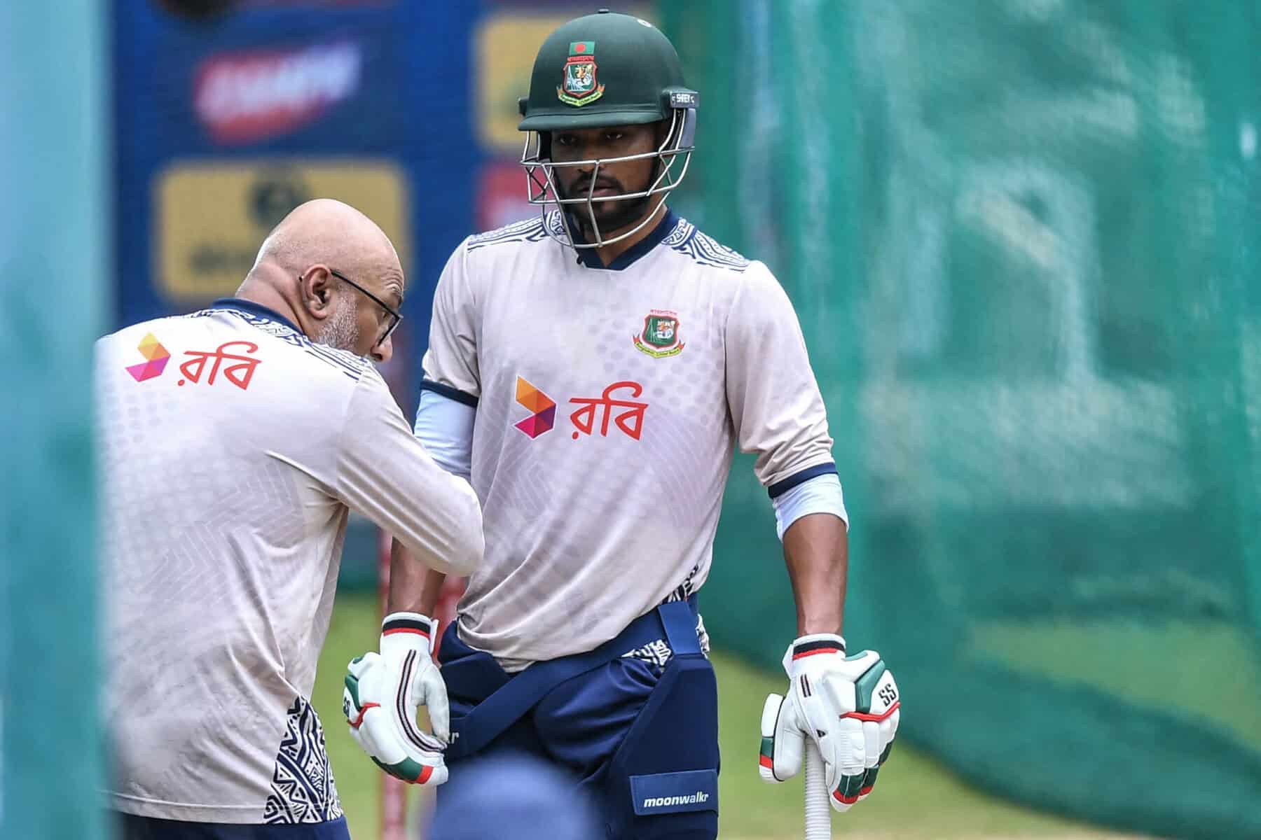 Bangladesh coach assault scaled