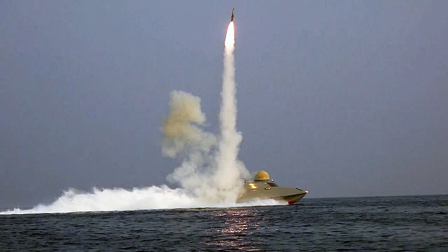 iran military drills