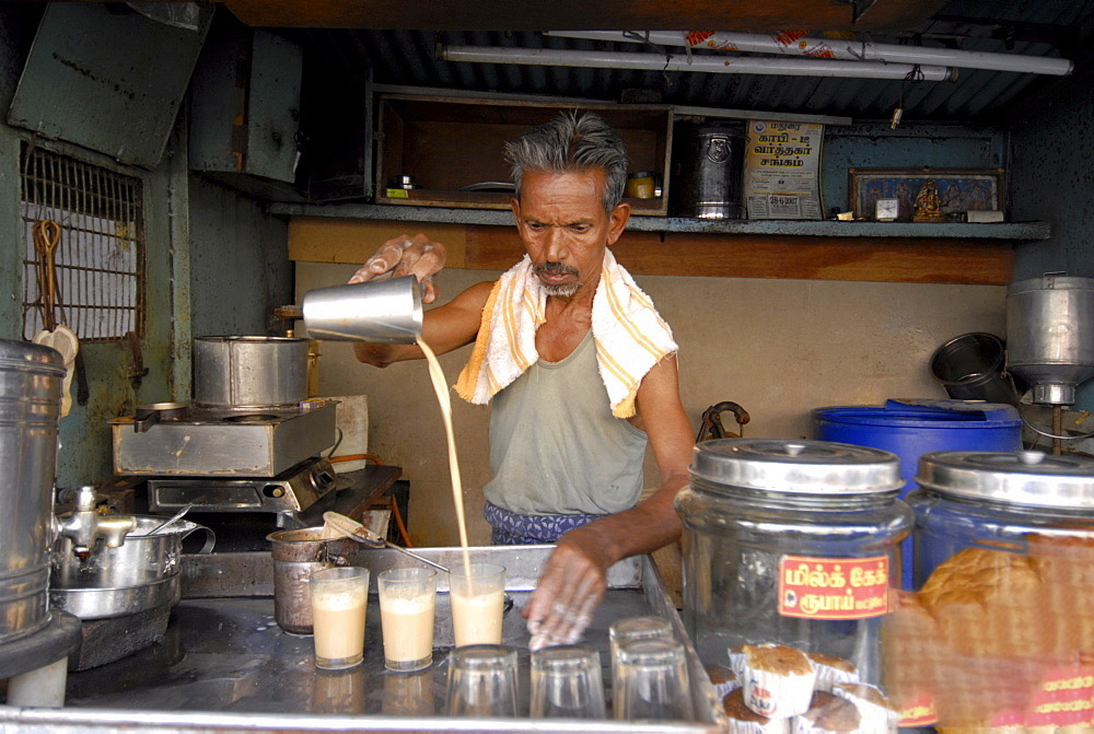 A tea shop in Madurai, Tamil Nadu, India, Asia