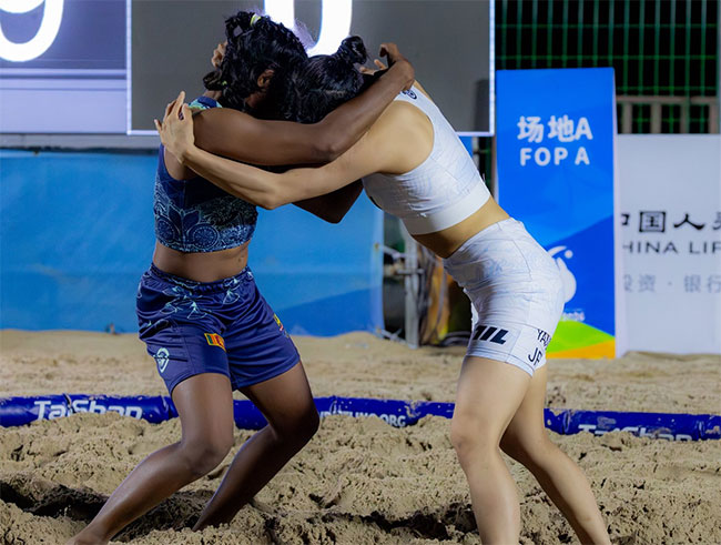 1777430910 Nipuni Wasana Gold Beach Wrestling Asian Beach Games Sanya 6