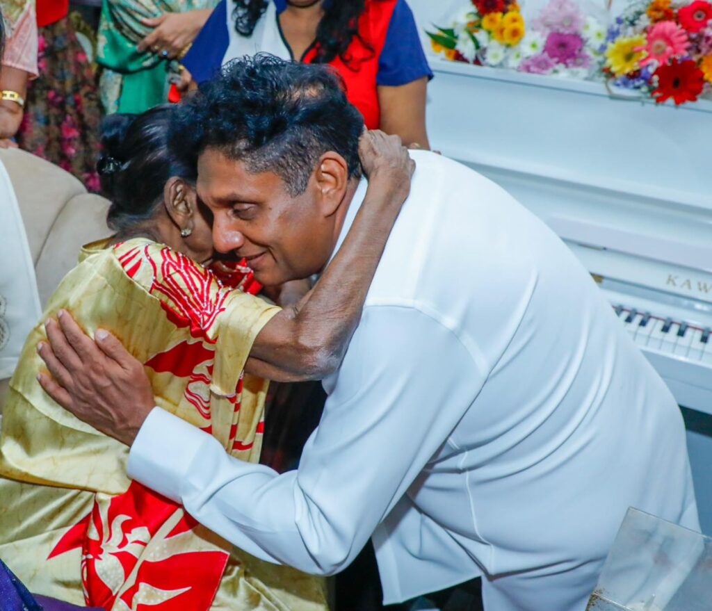 Latha Walpola 2 1024x879