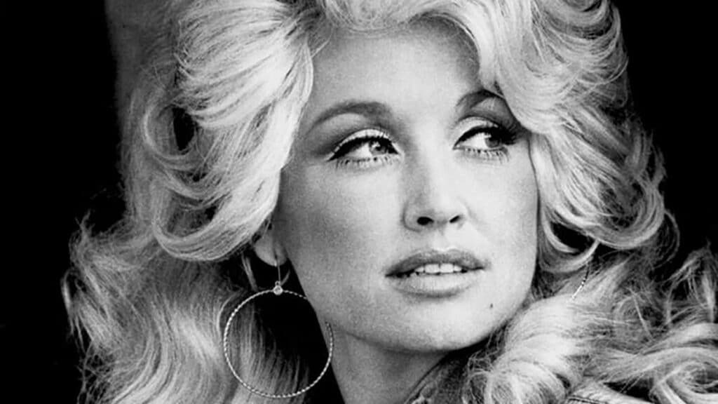 Young Dolly Parton 1024x576