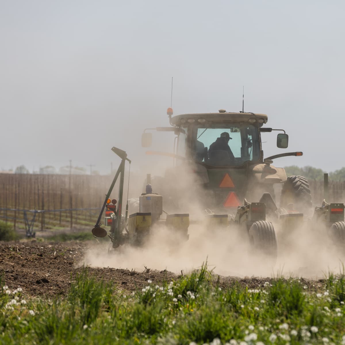 108282102 1774354858489 gettyimages 2212700507 US CORN SEEDING