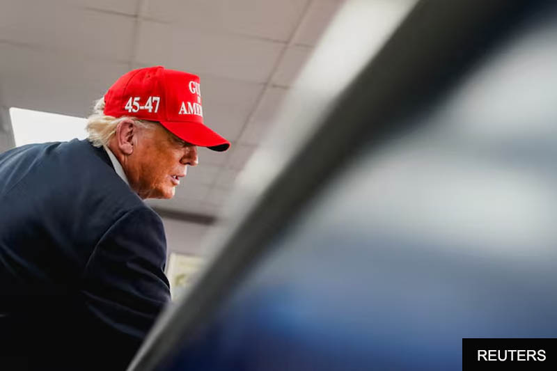 trump6j6r76